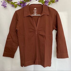 Weatherproof brand women’s brown V-neck top